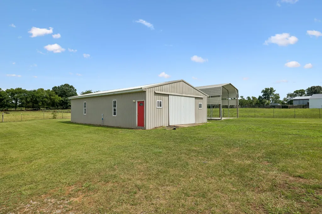 883 Centerville Road Lebanon TN 37087