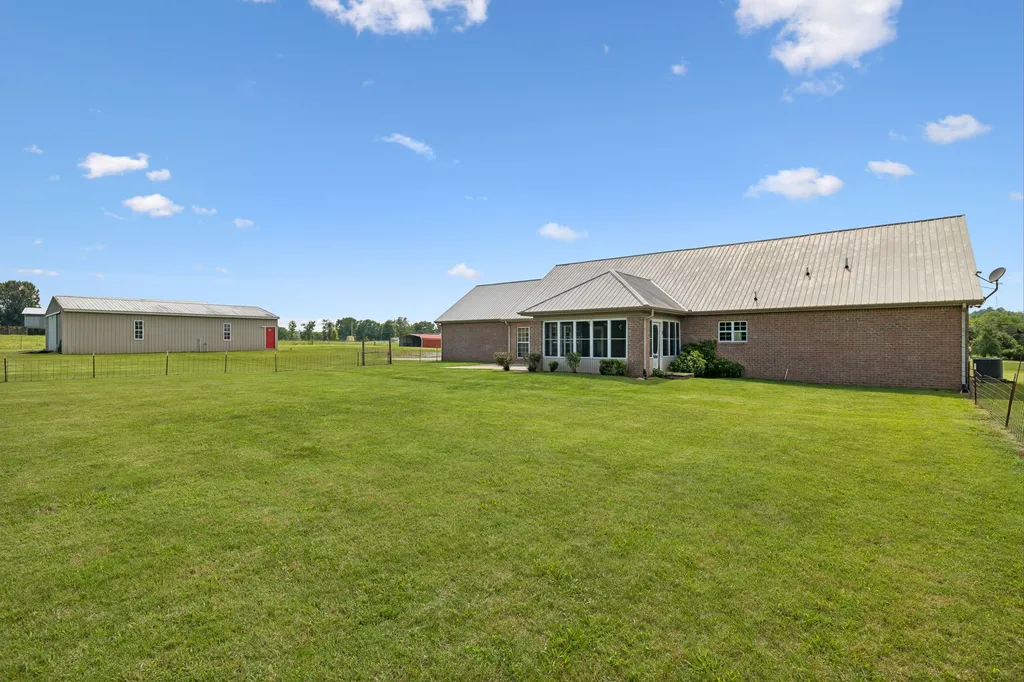 883 Centerville Road Lebanon TN 37087