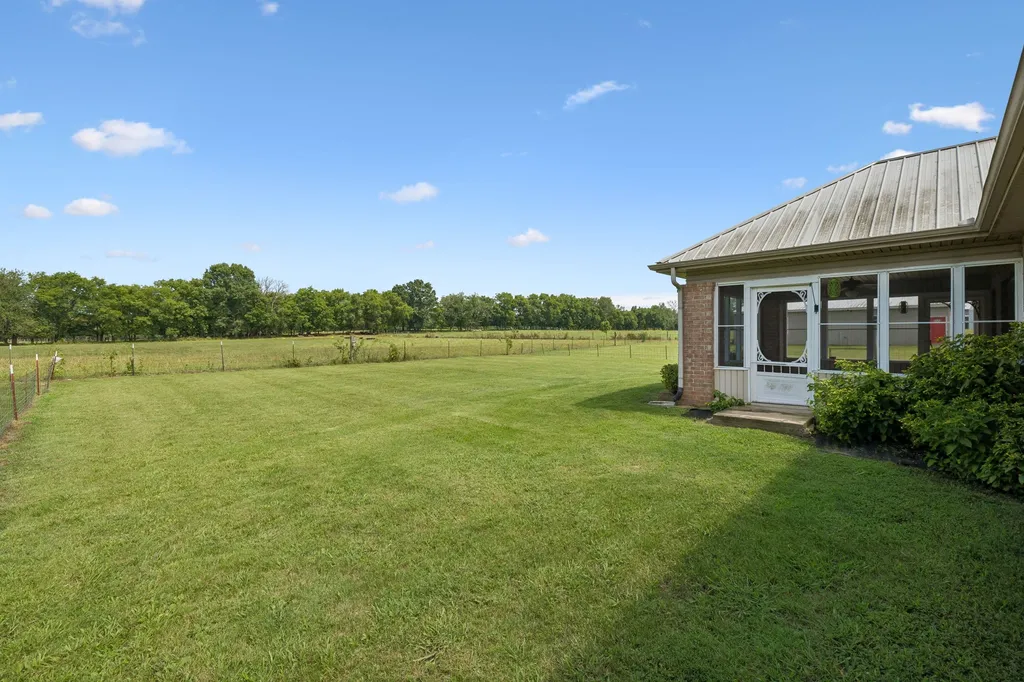 883 Centerville Road Lebanon TN 37087