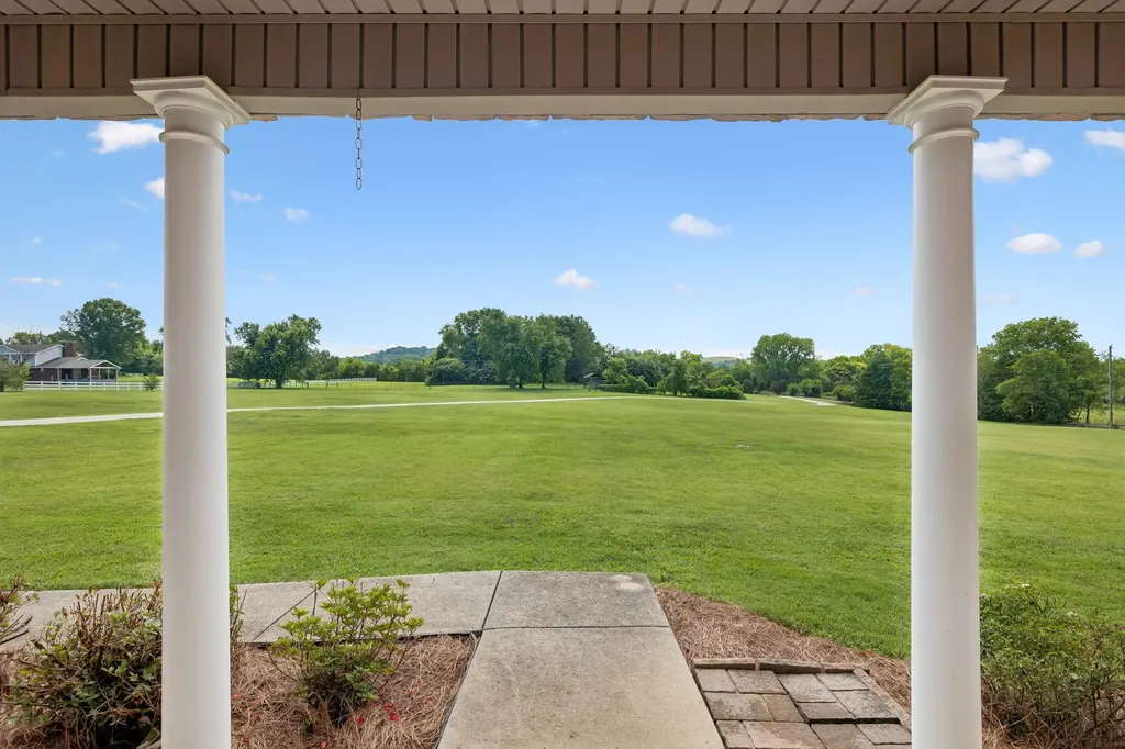883 Centerville Road Lebanon TN 37087