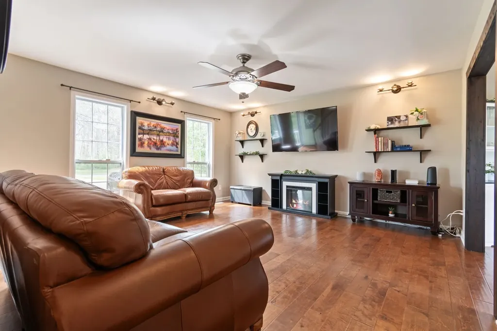 91 Oak Valley Drive Spring Hill TN 37174