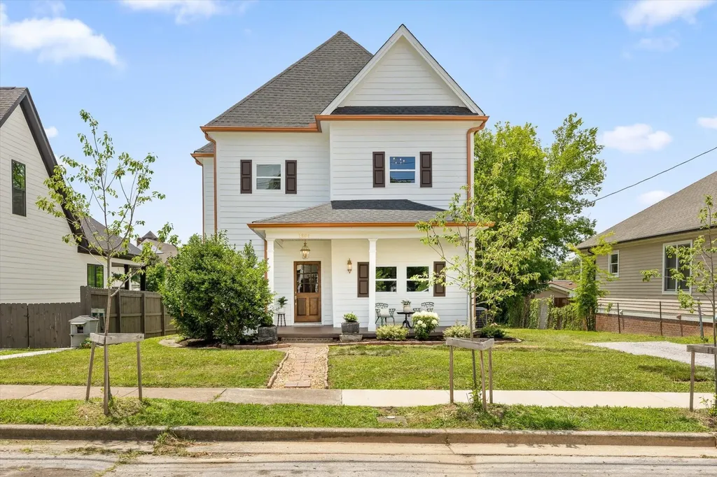 1804 Vine Street Chattanooga TN 37404