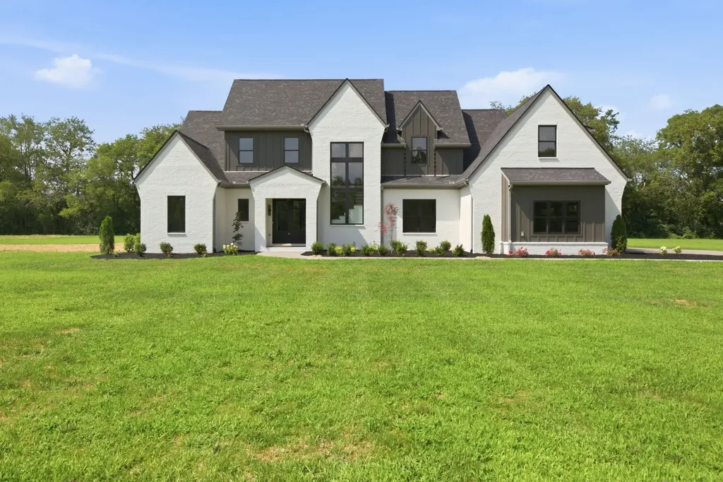 322 Canna Drive Lascassas TN 37085
