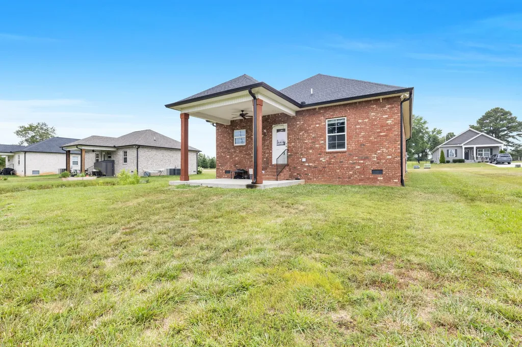 155 Julia Ann Court Springfield TN 37172