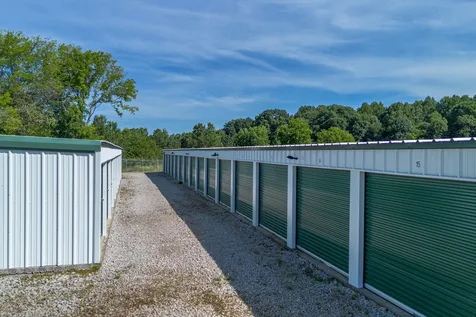 2821 Highway 43, S Leoma TN 38468