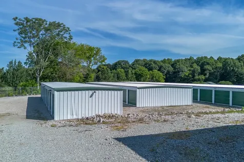 2821 Highway 43, S Leoma TN 38468
