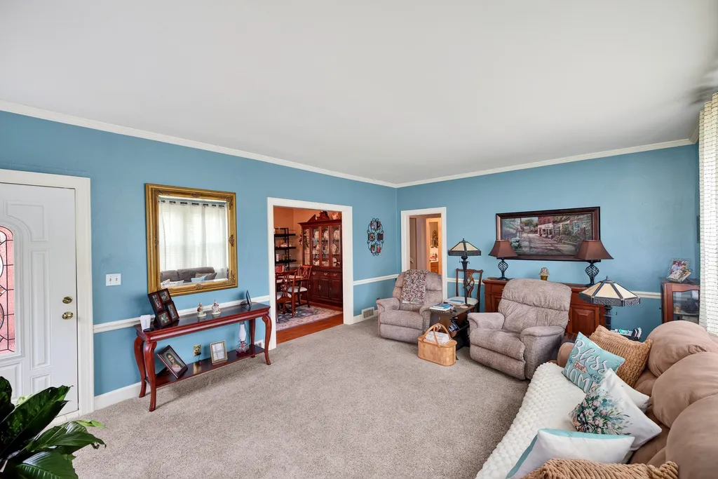 123 Castle Heights Avenue Lebanon TN 37087