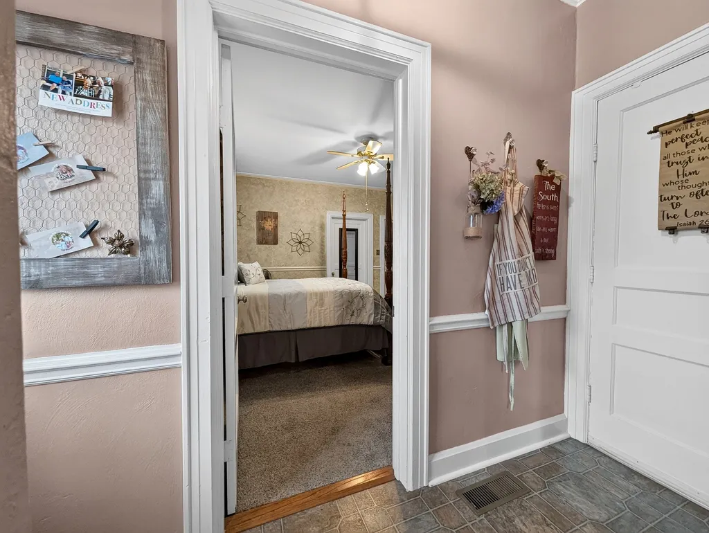 123 Castle Heights Avenue Lebanon TN 37087