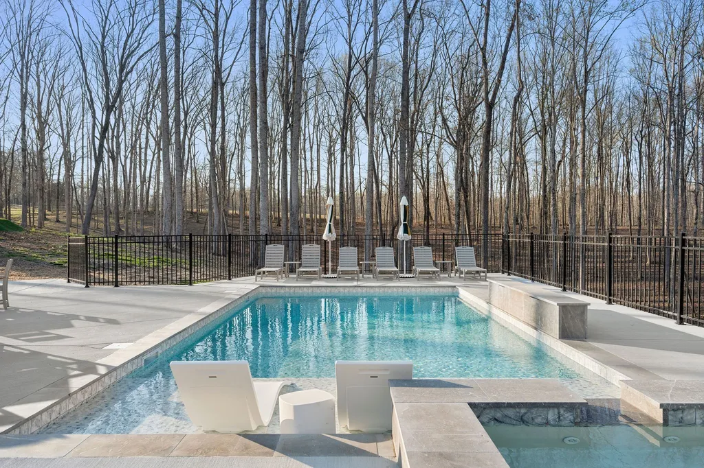 5916 Pinewood Road Franklin TN 37064