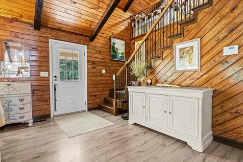 6400 Bakerville Road Waverly TN 37185