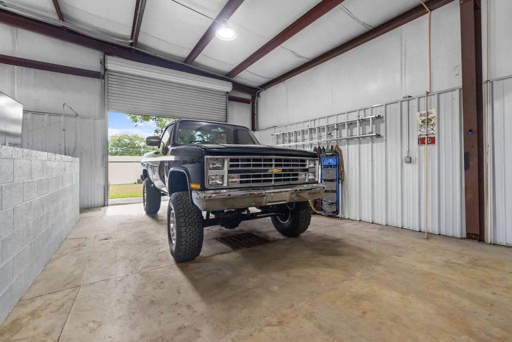 612 S Anderson Street Tullahoma TN 37388