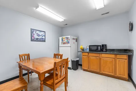 612 S Anderson Street Tullahoma TN 37388
