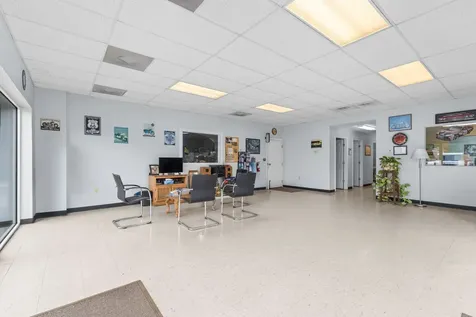 612 S Anderson Street Tullahoma TN 37388