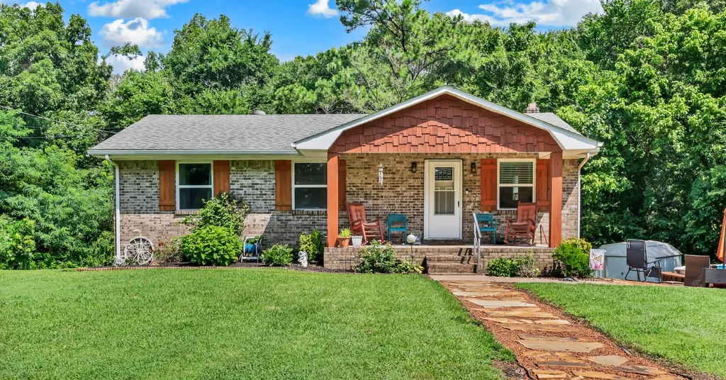 1834 Highway 120 Big Rock TN 37023