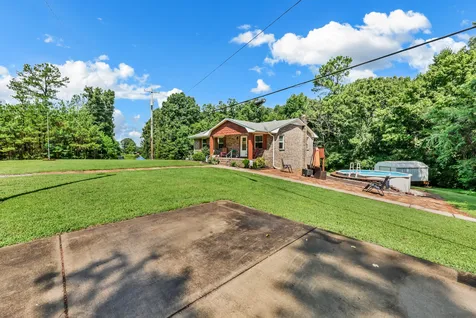 1834 Highway 120 Big Rock TN 37023
