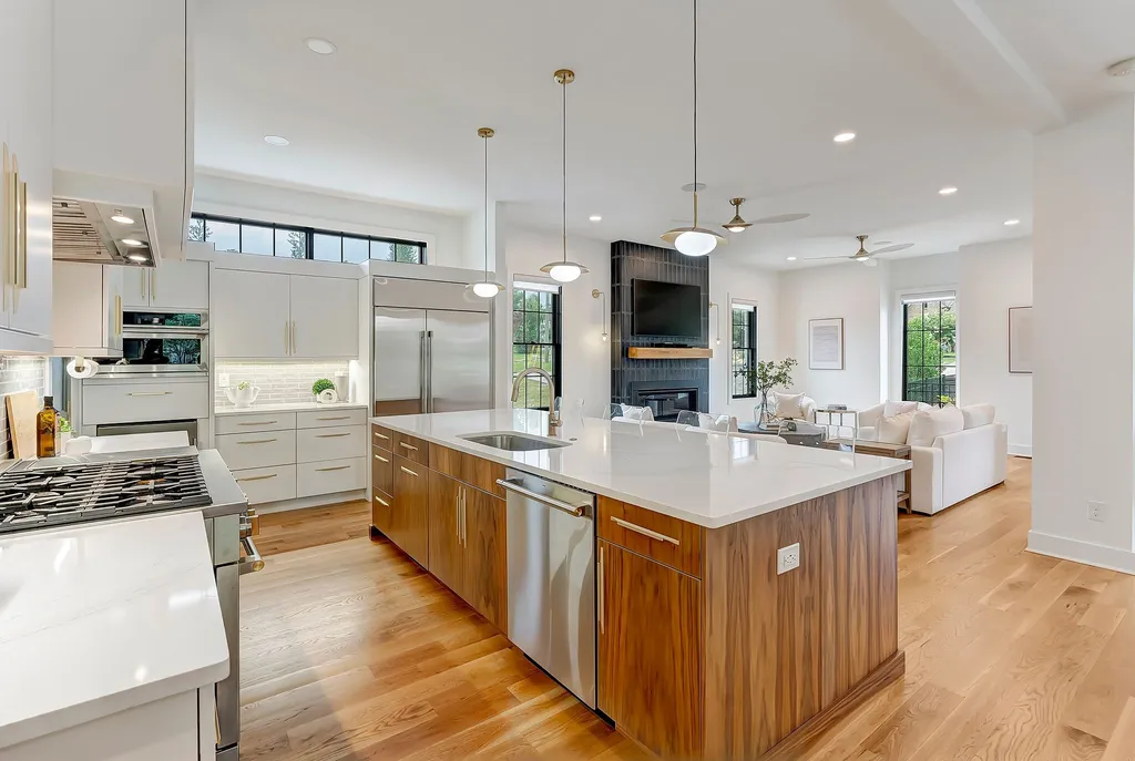 3916A Cross Creek Road Nashville TN 37215