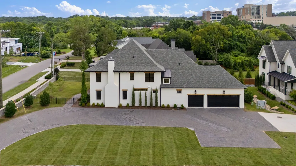 3916A Cross Creek Road Nashville TN 37215