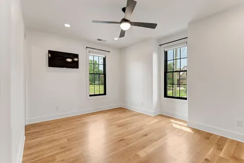 3916A Cross Creek Road Nashville TN 37215