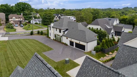 3916A Cross Creek Road Nashville TN 37215