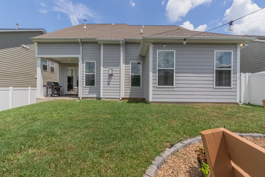3039 Mallard Drive Lebanon TN 37090