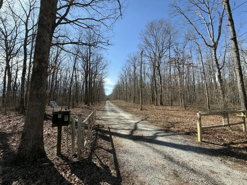 4872 Deer Run Road Altamont TN 37301