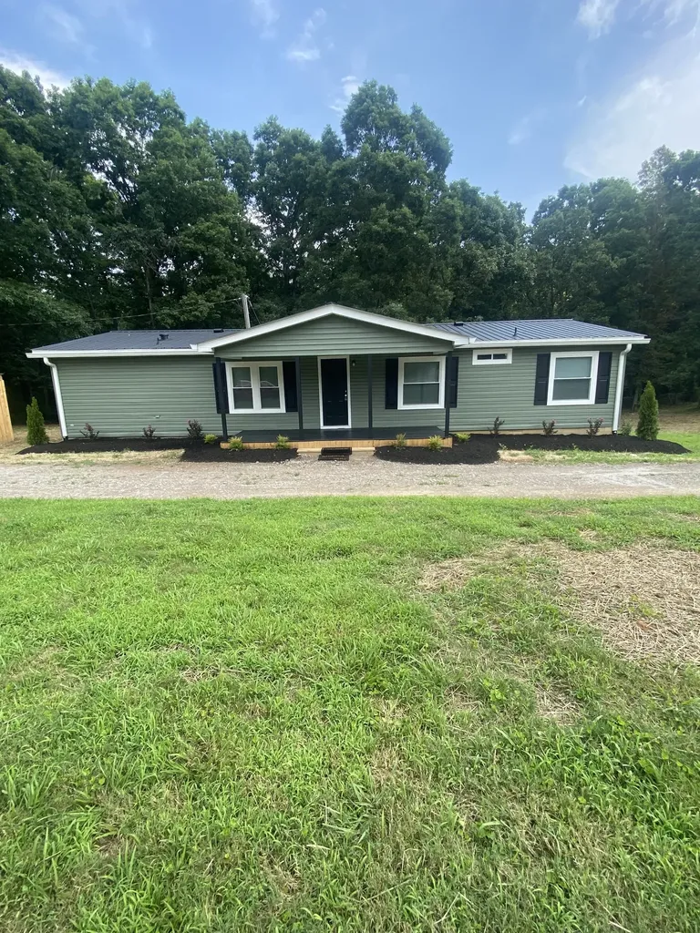 6420 Cochran Lane Lyles TN 37098