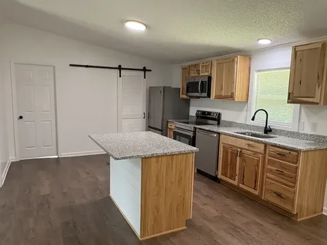 6420 Cochran Lane Lyles TN 37098