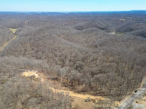 1065 Sioux Trail Pegram TN 37143