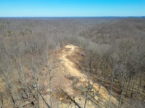 1065 Sioux Trail Pegram TN 37143