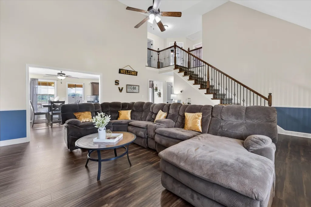 456 Mirren Circle Clarksville TN 37042