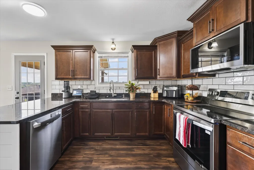 456 Mirren Circle Clarksville TN 37042