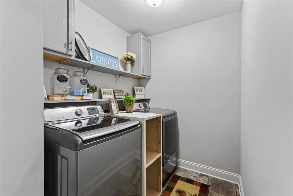 456 Mirren Circle Clarksville TN 37042