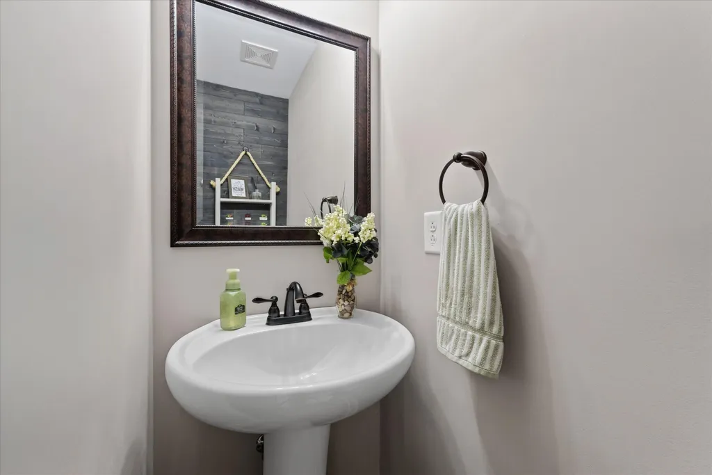 456 Mirren Circle Clarksville TN 37042