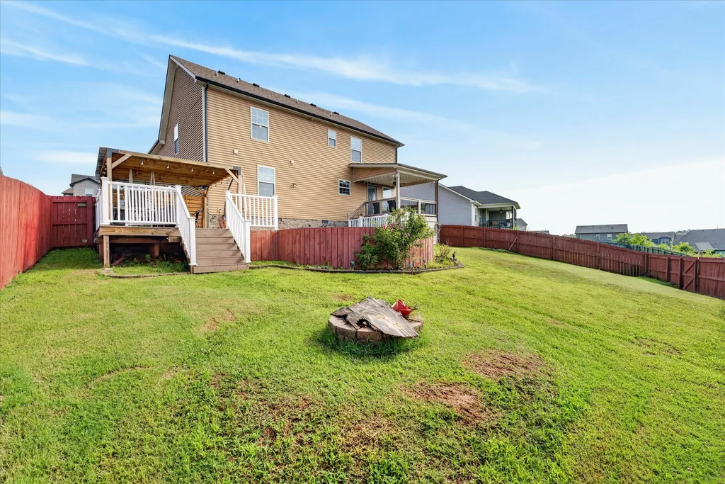 456 Mirren Circle Clarksville TN 37042