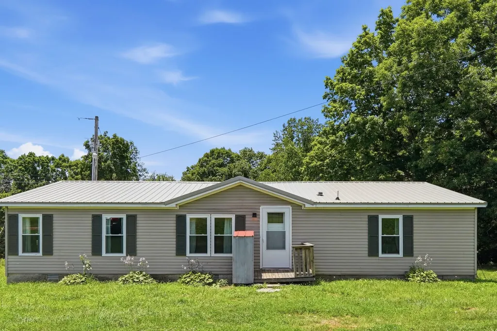 1703 Carney Winters Road Ashland City TN 37015