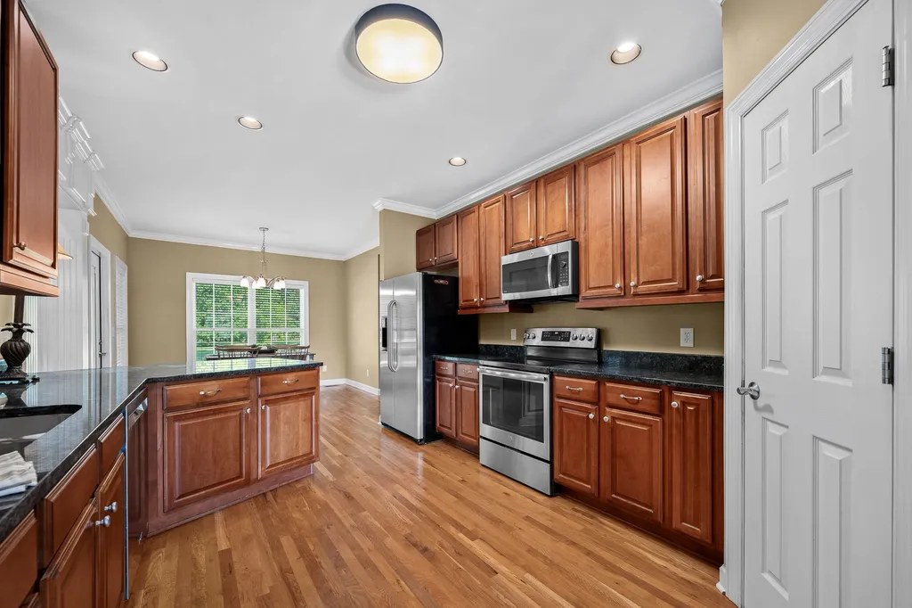1725 N Lovvorn Road Christiana TN 37037