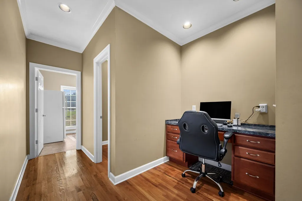 1725 N Lovvorn Road Christiana TN 37037