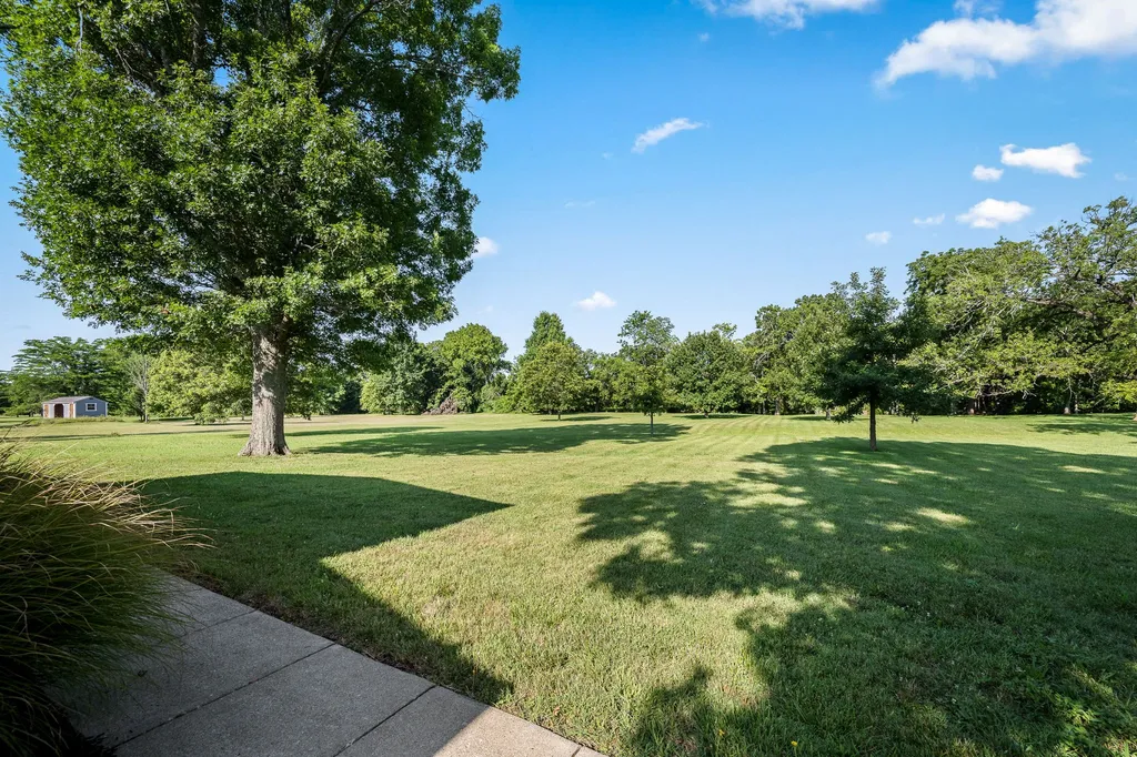 1725 N Lovvorn Road Christiana TN 37037