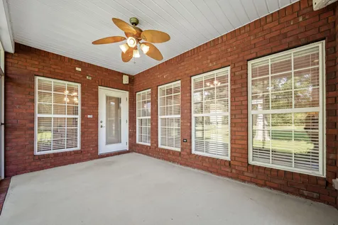 1725 N Lovvorn Road Christiana TN 37037