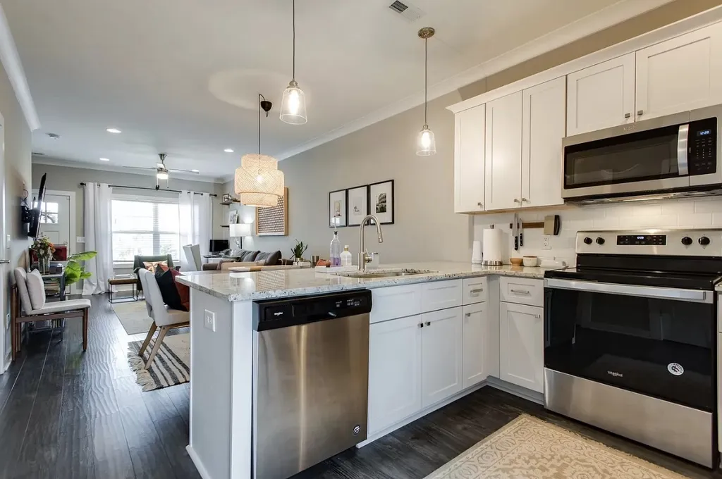975 Ashland Place Drive Nashville TN 37218