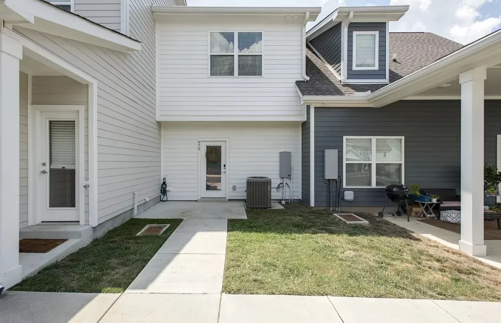 975 Ashland Place Drive Nashville TN 37218