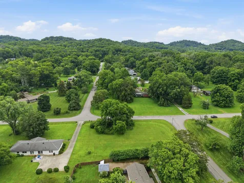 202 Harpeth Hills Drive Franklin TN 37069