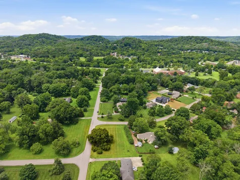 202 Harpeth Hills Drive Franklin TN 37069