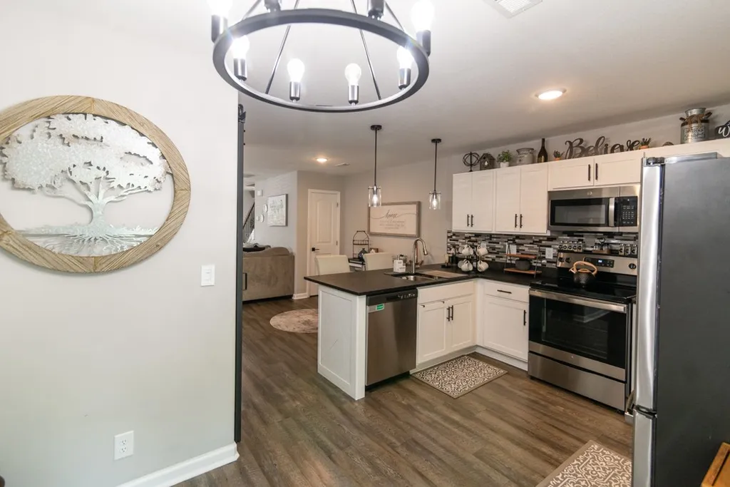 217 Woodland Valley Lane Clarksville TN 37040