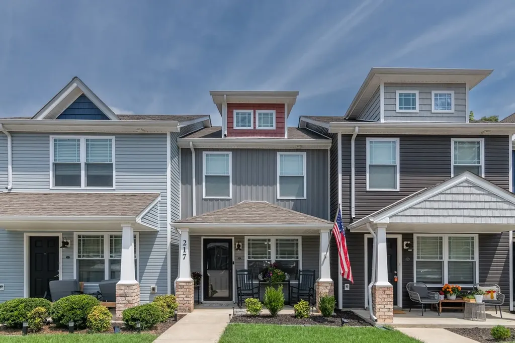217 Woodland Valley Lane Clarksville TN 37040