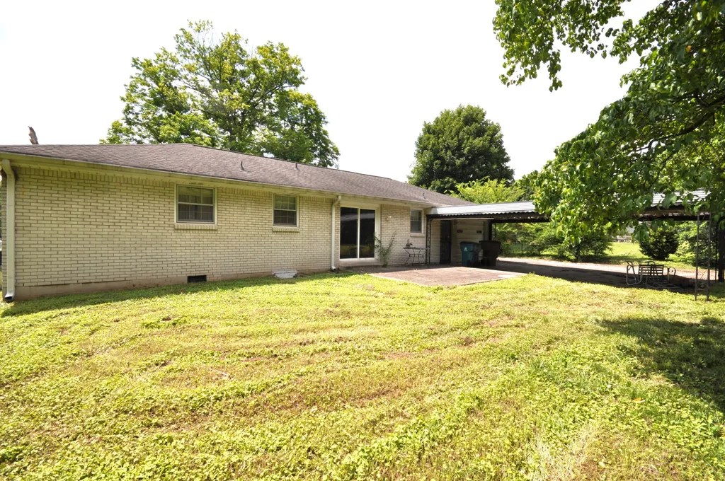 3622 Floral Drive Nashville TN 37211