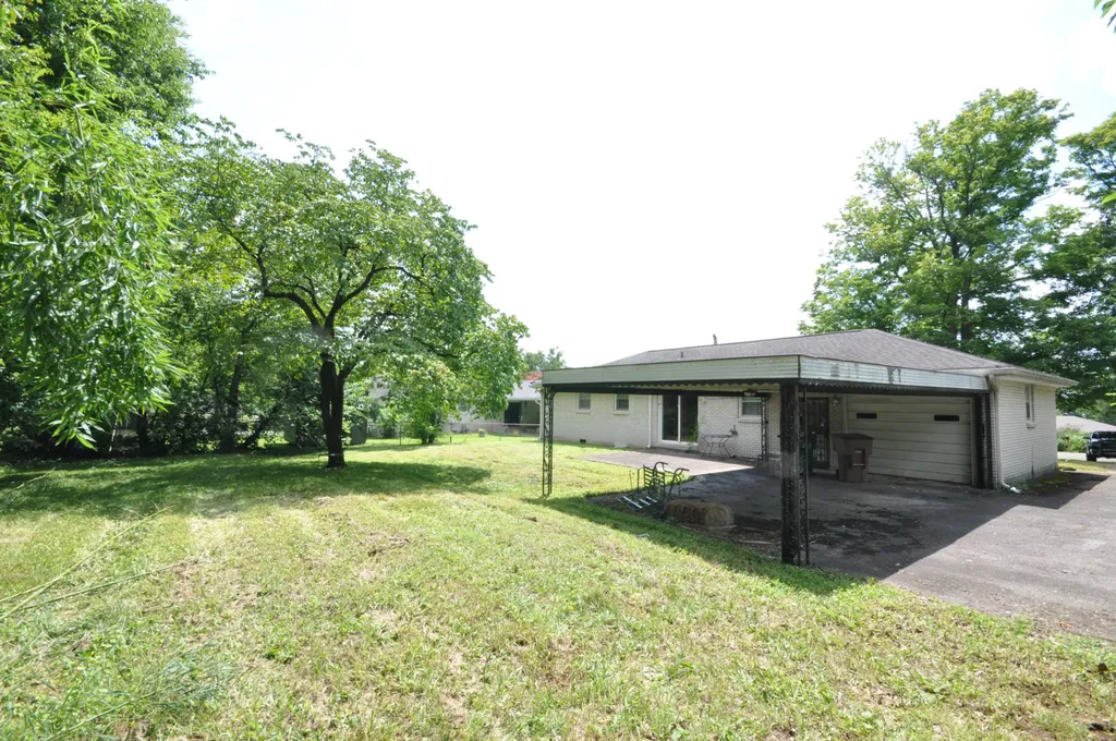 3622 Floral Drive Nashville TN 37211