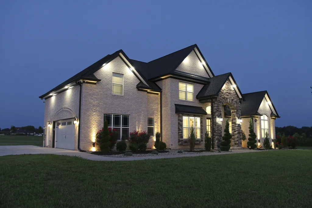2487 Tom Austin Highway Greenbrier TN 37073