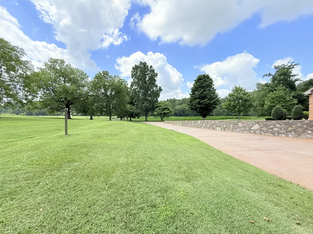 2760 Cedar Grove Road Lebanon TN 37087