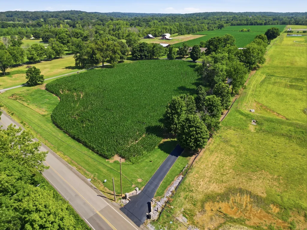 2760 Cedar Grove Road Lebanon TN 37087